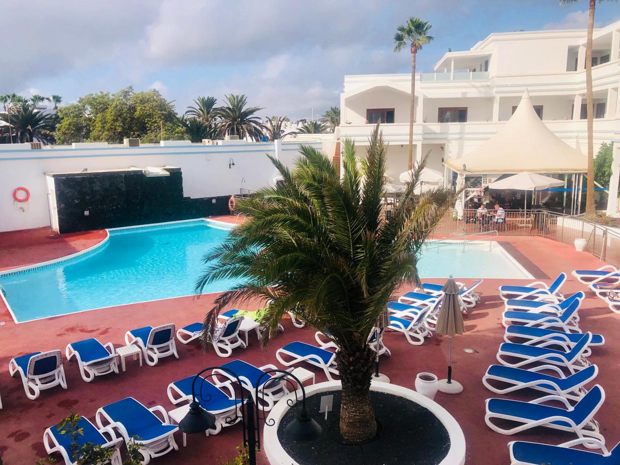 Apartamentos Oceano - Adults Only - Solo Adultos Costa Teguise Exterior photo